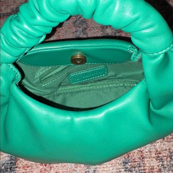 The Drop Mini Bag - Picture 6 of 7